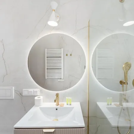 Appartement Kalwaryjska Elegant By Bookinghost
