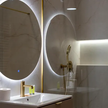 Apartamento Kalwaryjska Elegant By Bookinghost *